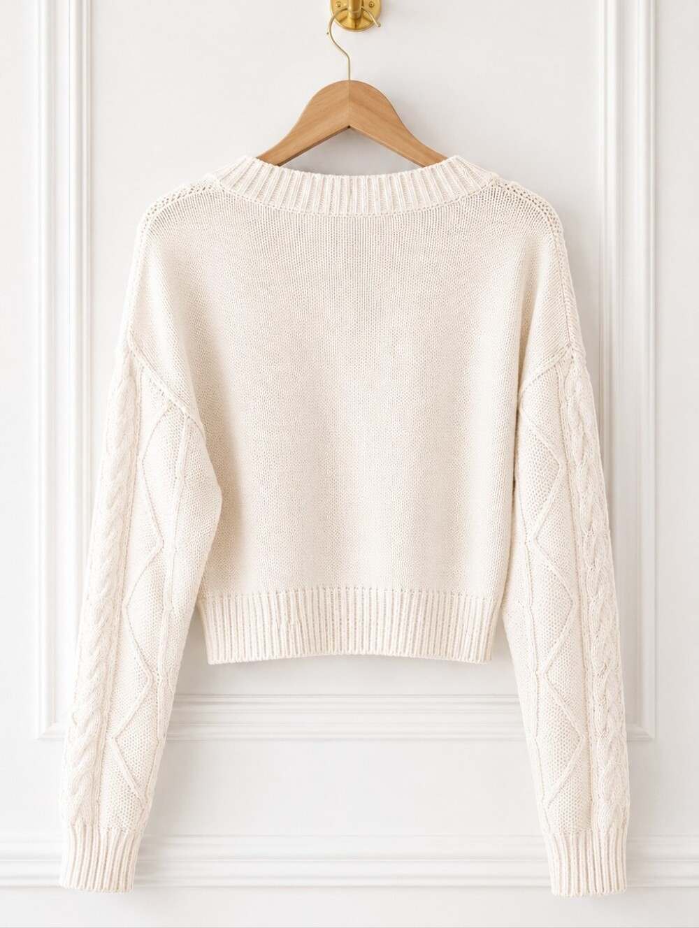 Blue Rain Ivory Cable Knit Cropped Sweater Size Large | V-Neck Cozy Knit - Picture 6 of 8